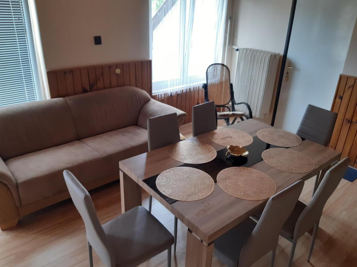 Toldi Apartman Hotel Keszthely Bagian luar foto